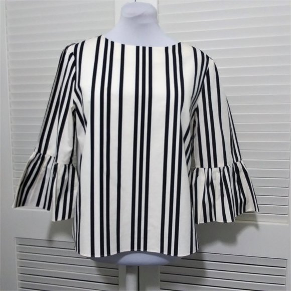 Alice + Olivia Monochrome Striped Blouse - Picture 4 of 9